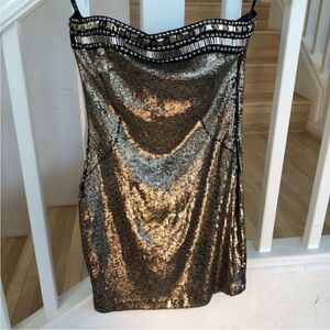 Bebe Elegant Gold Embellishment Strapless Sequin Dress Party Hoco Wedding Guest